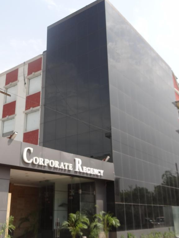 Corporate Regency Hotel Új-Delhi Kültér fotó
