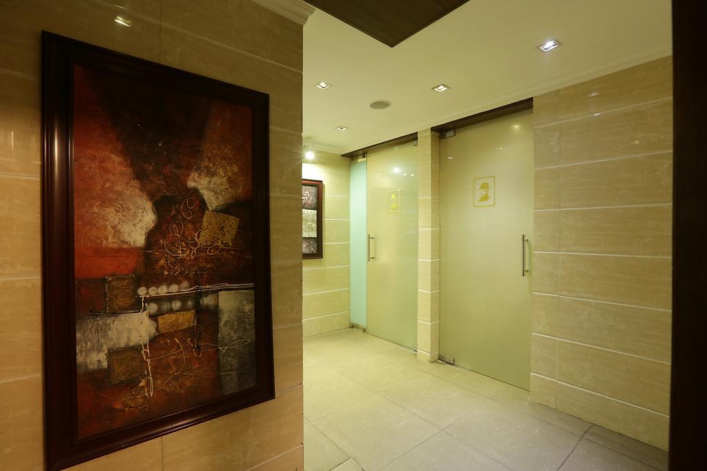 Corporate Regency Hotel Új-Delhi Kültér fotó