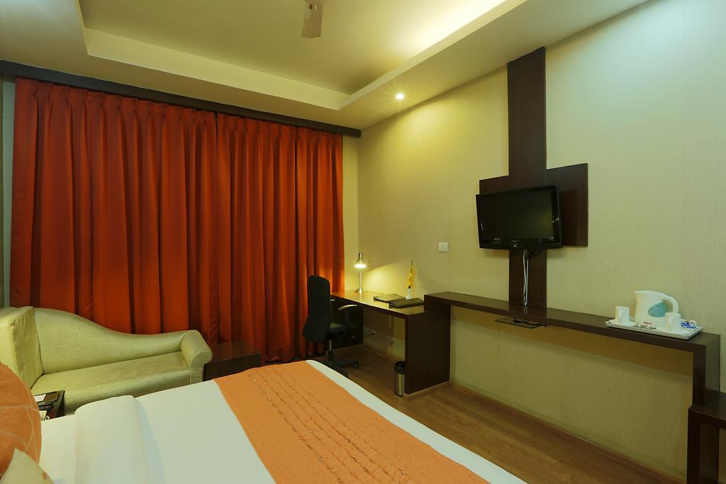 Corporate Regency Hotel Új-Delhi Kültér fotó