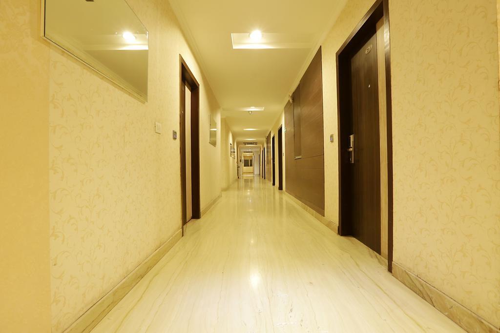 Corporate Regency Hotel Új-Delhi Kültér fotó