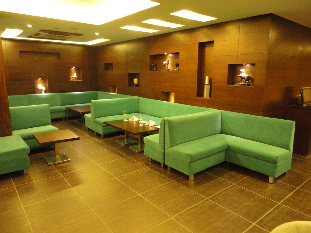 Corporate Regency Hotel Új-Delhi Kültér fotó