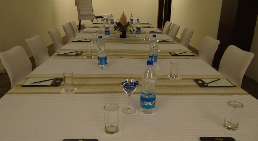Corporate Regency Hotel Új-Delhi Kültér fotó